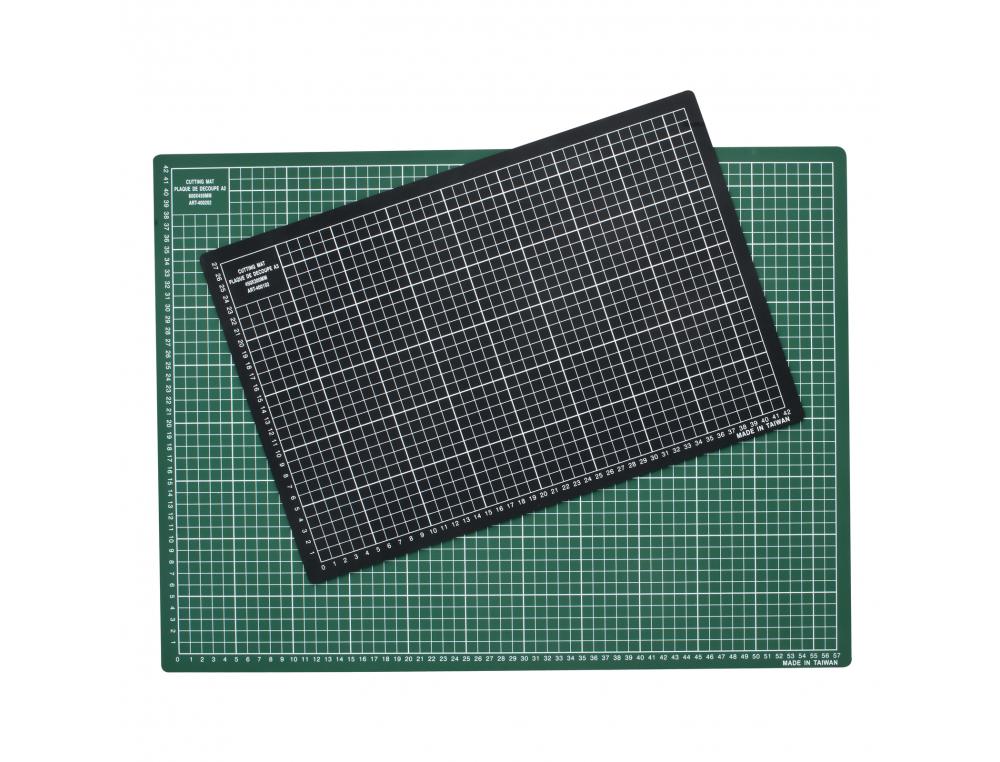 PLAQUE DE COUPE WONDAY AUTO-CICATRISANTE 450X300MM   PVC 1 FACE QUADRILLEE