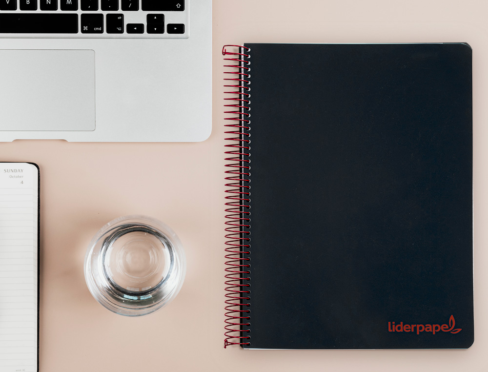 CAHIER SPIRALE LIDERPAPEL A4 MICRO WONDER 240 PAGES 90G    5X5MM 4 TROUS 5 BANDES        COULEURS NOIR