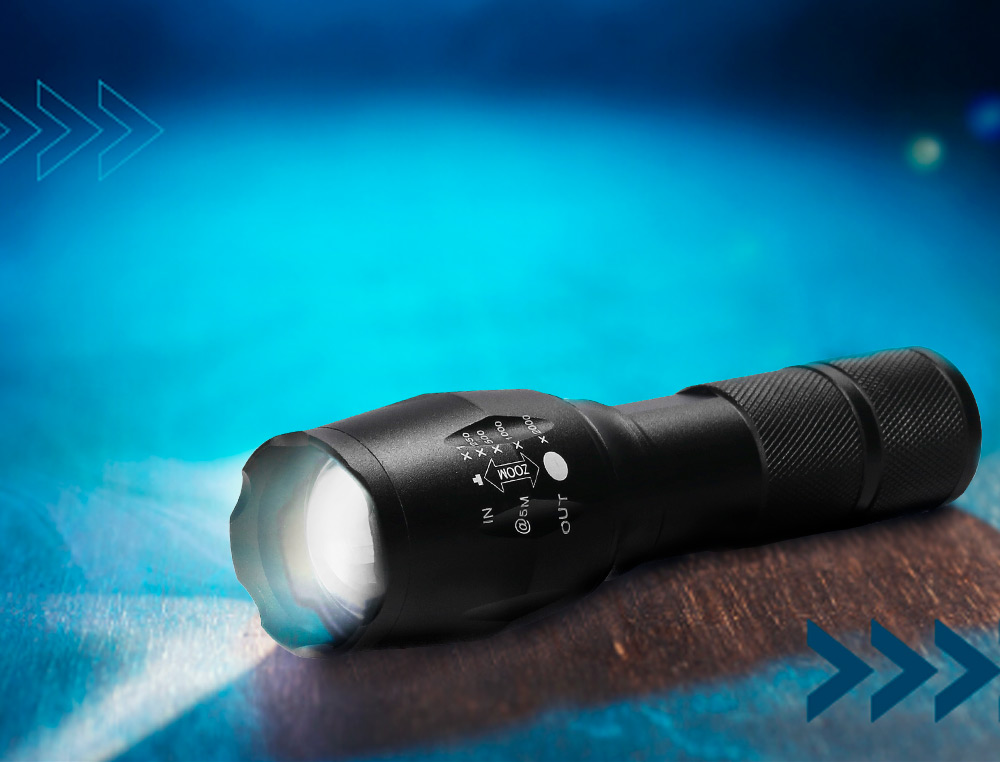 LAMPE TORCHE Q-CONNECT TLESCOPIQUE ALUMINIUM CLAIRAGE 5 NIVEAUX BOUTON ARRET 3 PILES AAA FOURNIES COLORIS NOIR