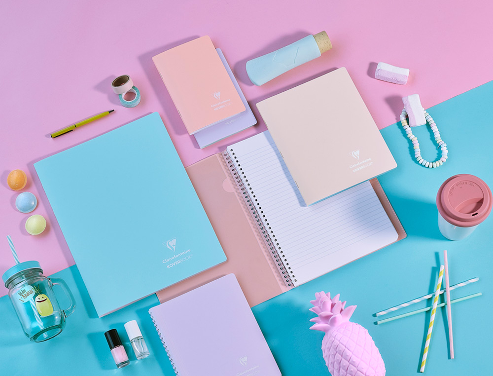 CAHIER PIQUE CLAIREFONTAINE KOVERBOOK BLUSH POLYPROPYLENE 24X32CM 96 PAGES SEYES COLORIS PASTEL ASSORTIS
