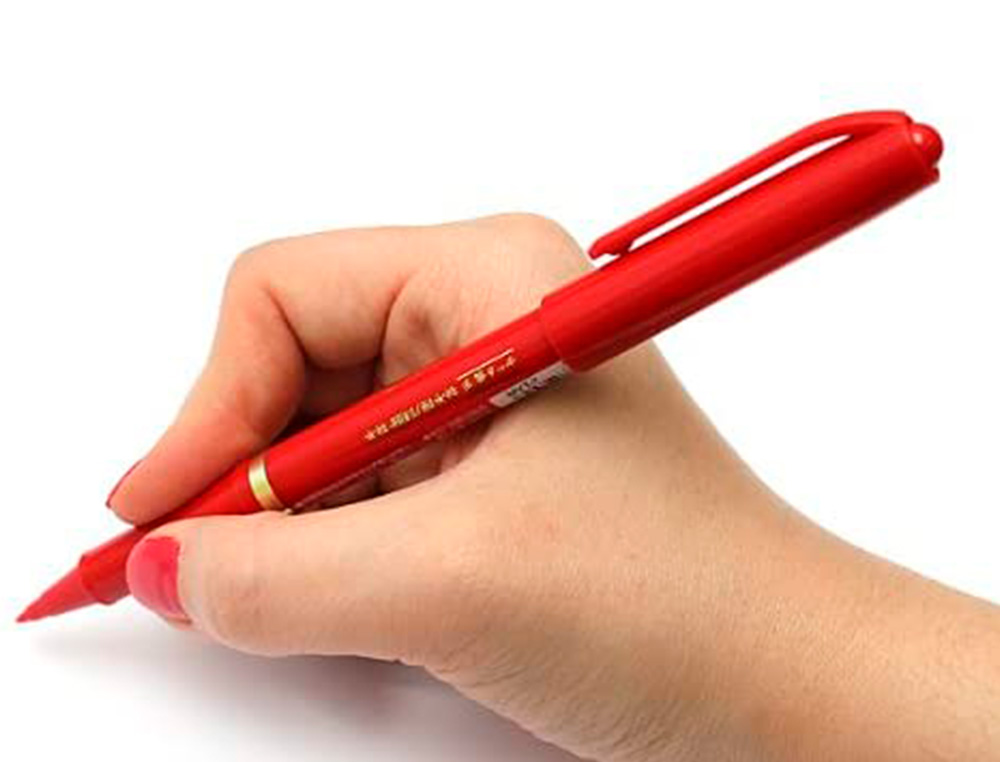 FEUTRE UNIBALL SIGN PEN ENCRE SUPER INK COUVRANTE POINTE FEUTRE NYLON OGIVE LARGEUR TRACE 1MM COLORIS ROUGE