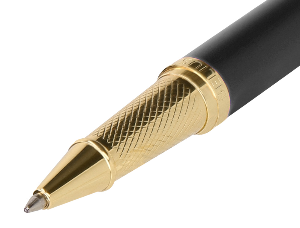 STYLO-BILLE BELIUS SOIREE ALUMINIUM DETAILS ET ATTRIBUTS OR ENCRE BLEUE COLORIS NOIR DANS COFFRET CADEAU