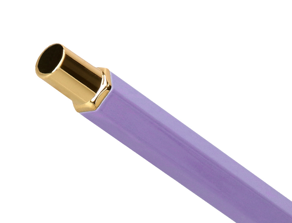 STYLO-BILLE BELIUS MACARON BLISS HEXAGONAL ALUMINIUM DETAILS ET ATTRIBUTS OR ENCRE BLEUE COLORIS MAUVE COFFRET CADEAU