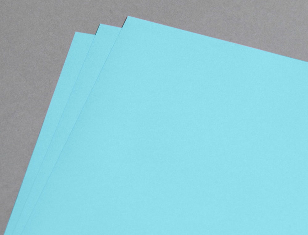 PAPIER CLAIREFONTAINE MULTIFONCTION LASER COULEUR   TROPHE A4 160G/M2 ALIZEE BLEU PARFAITE OPACITE PAQUET 250