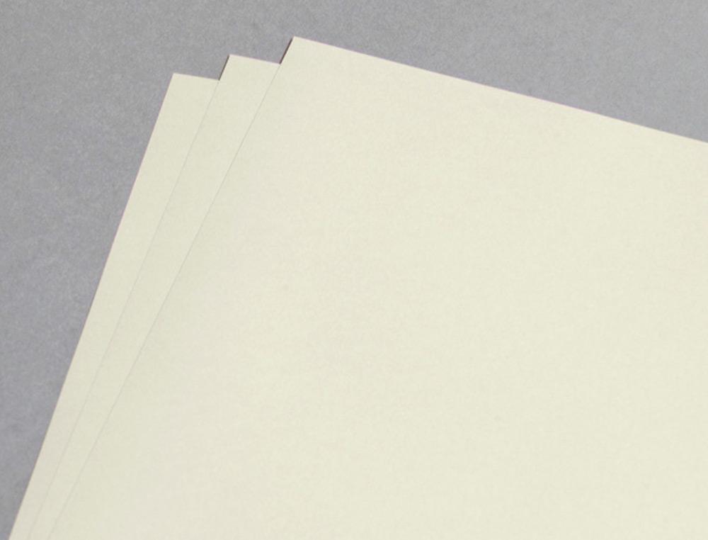 PAPIER CLAIREFONTAINE MULTIFONCTION LASER COULEUR   TROPHE A3 80G/M2 GRIS PERLE   PARFAITE OPACITE PAQUET 500