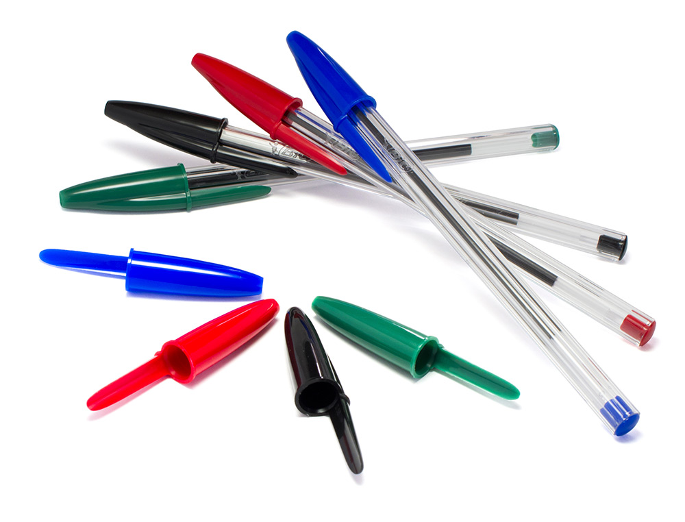 STYLO-BILLE BIC CRISTAL ÉCRITURE MOYENNE 0.5MM ENCRE CLASSIQUE BILLE INDÉFORMABLE CAPUCHON COULEUR ENCRE VERT