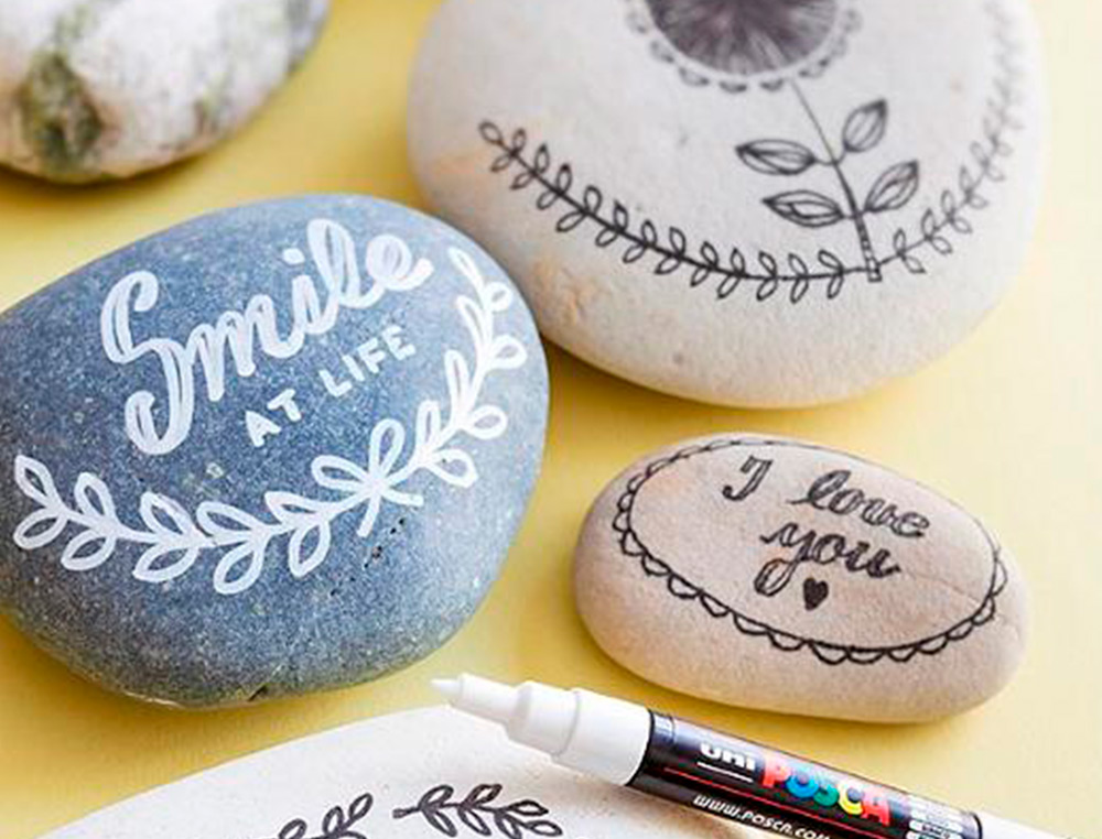MARQUEUR POSCA POINTE CONIQUE EXTRA FINE COLORIS BLANC