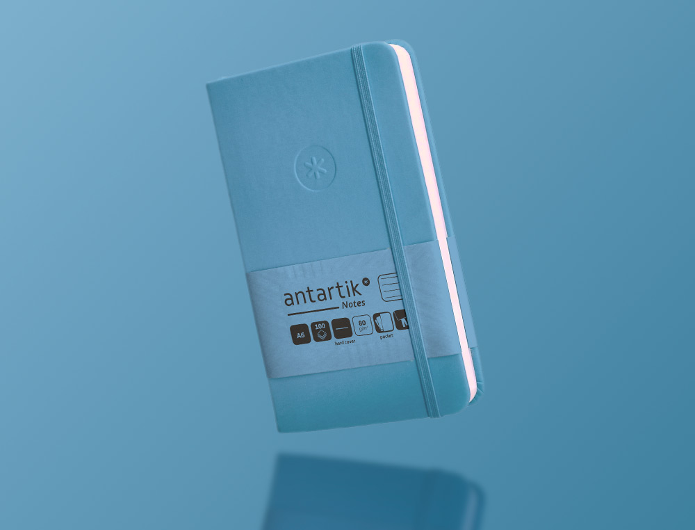 CARNET A6 ANTARTIK NOTES LIGNECOUVERTURE RIGIDE FERMETURE ELASTIQUE 100 PAGES 80GR COLORIS BLEU CIEL