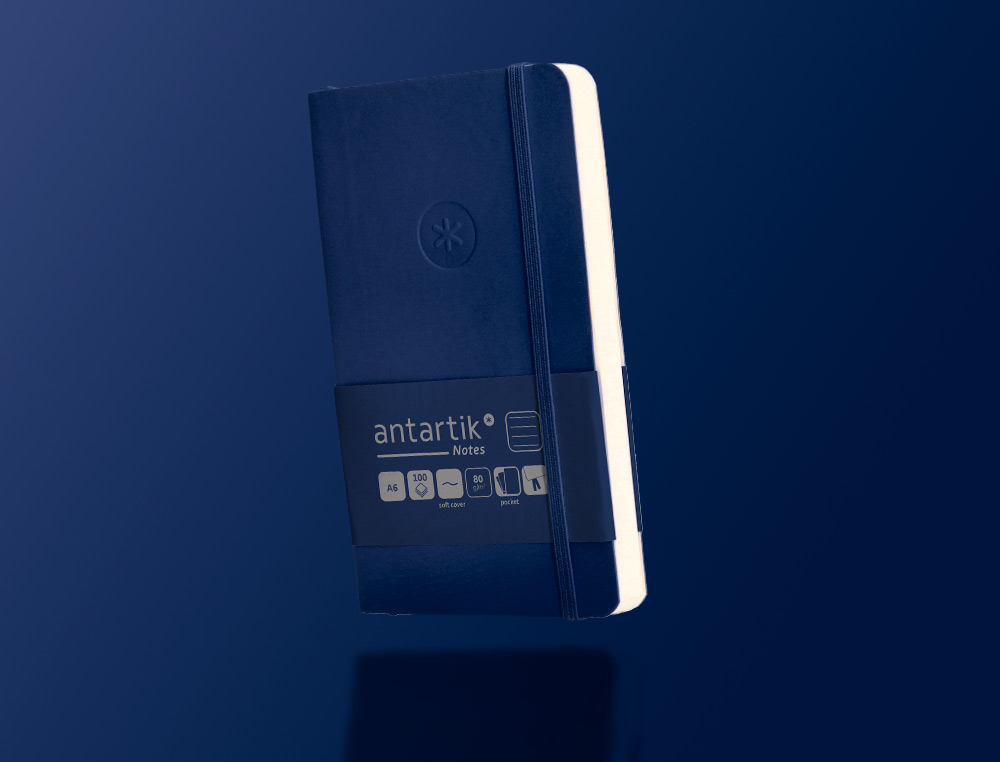 CARNET FERMETURE ELASTIQUE ANTARTIK NOTES COUVERTURE     SOUPLE A6 LIGNE 100 FEUILLES  80GR FSC COLORIS BLEU MARINE