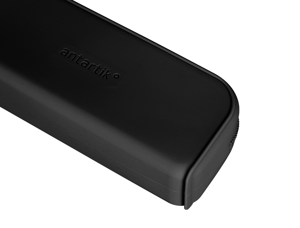 FOURRE-TOUT ANTARTIK RECTANGULAIRE 1 COMPARTIMENT  EN SILICONE MODELE PRISMA     185X50X75MM COLORIS NOIR