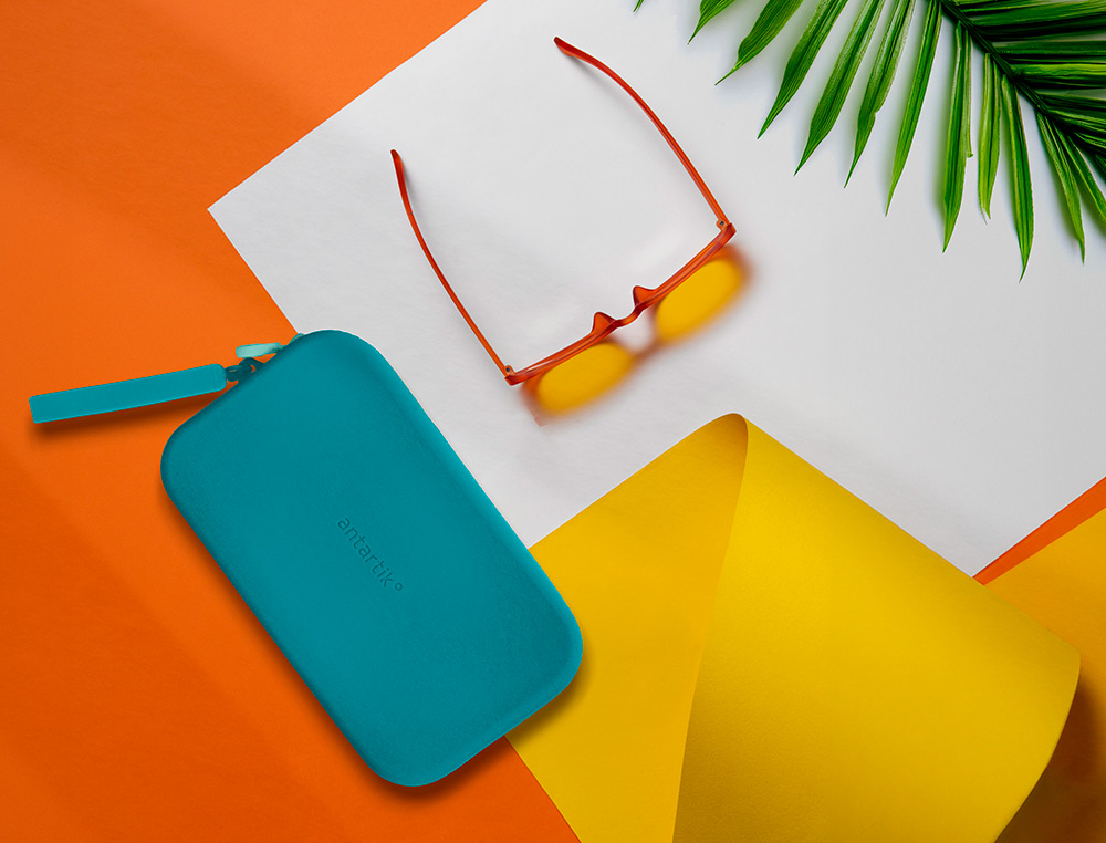 FOURRE-TOUT ANTARTIK PLAT EN SILICONE MODELE TROPICAL DIVE 190X120X25MM COLORIS          TURQUOISE