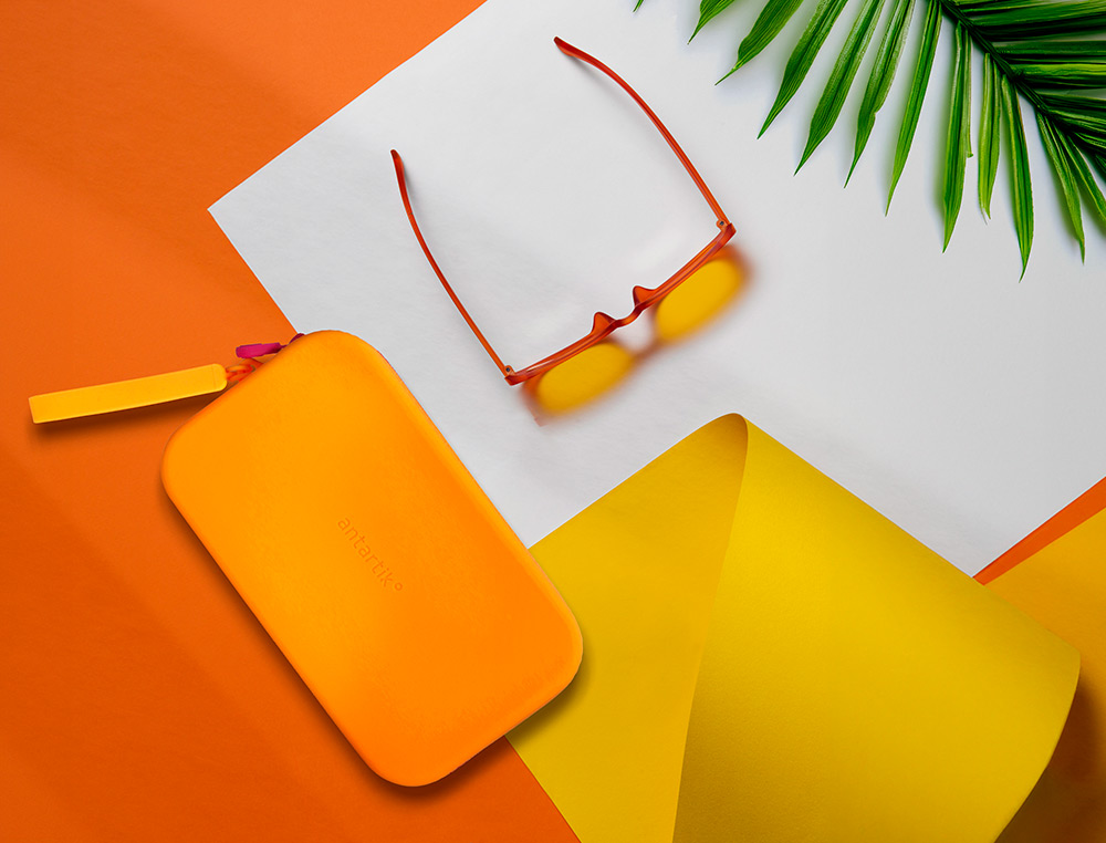 FOURRE-TOUT ANTARTIK PLAT EN SILICONE MODELE TROPICAL DIVE 190X120X25MM COLORIS ORANGE