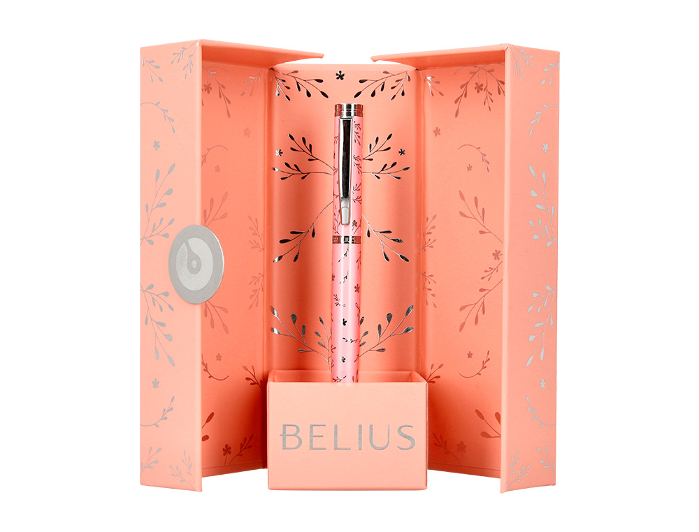 STYLO-BILLE BELIUS BELLA ALUMINIUM ENCRE BLEUE COLORIS ROSE DESIGN RELIEF ARGENTE BOITE DESIGN