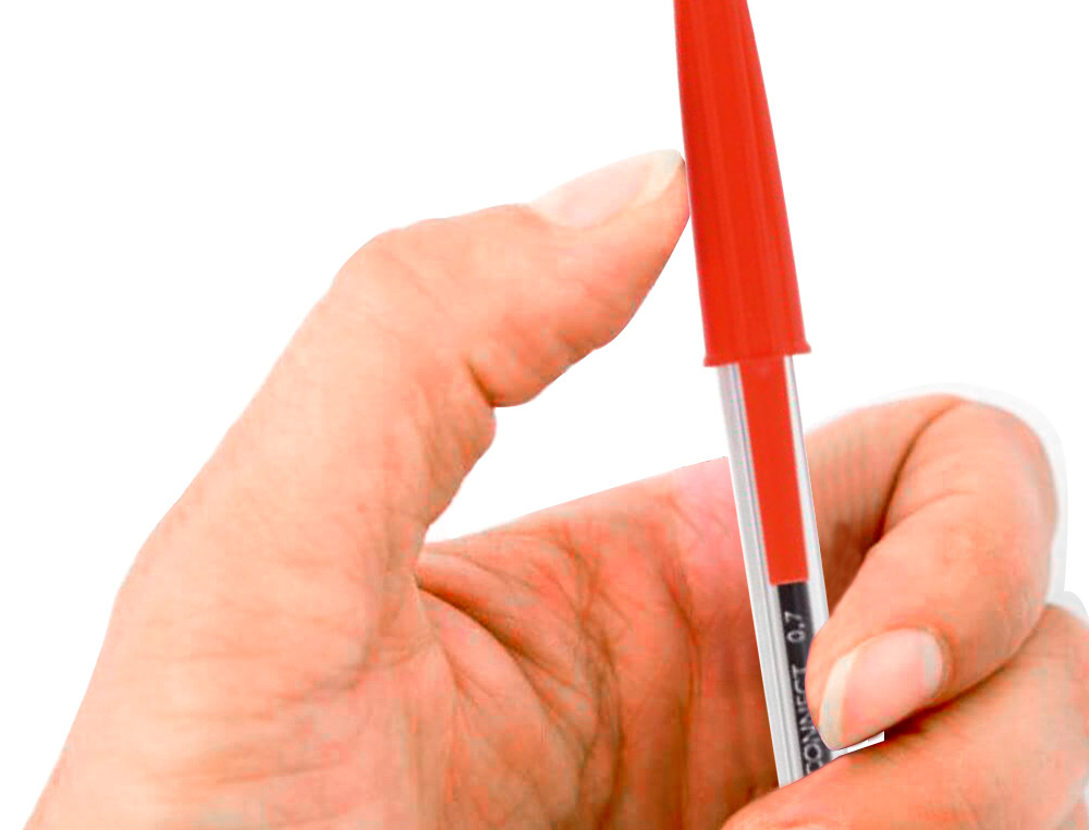 STYLO-BILLE Q-CONNECT ÉCRITURE MOYENNE 0.7MM ENCRE CLASSIQUE BILLE INDÉFORMABLE CAPUCHON COULEUR ENCRE ROUGE