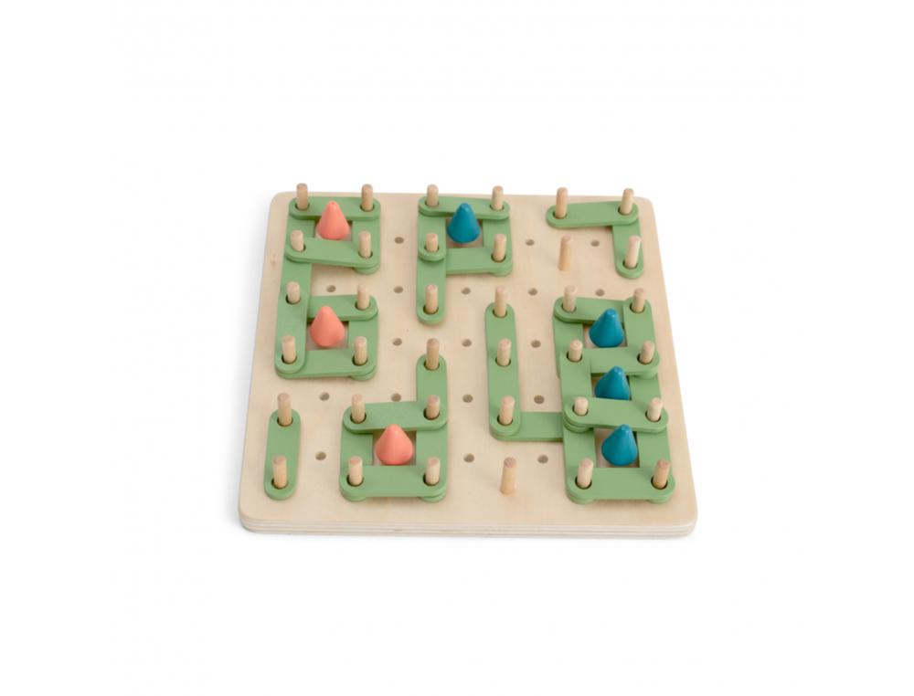 LOGIQUE REFLEXION SMART BS TOYS PLANTE UN ARBRE 1 SOCLE EN BOIS 50 MORCEAUX DE BORDURE ET 34 ARBRES