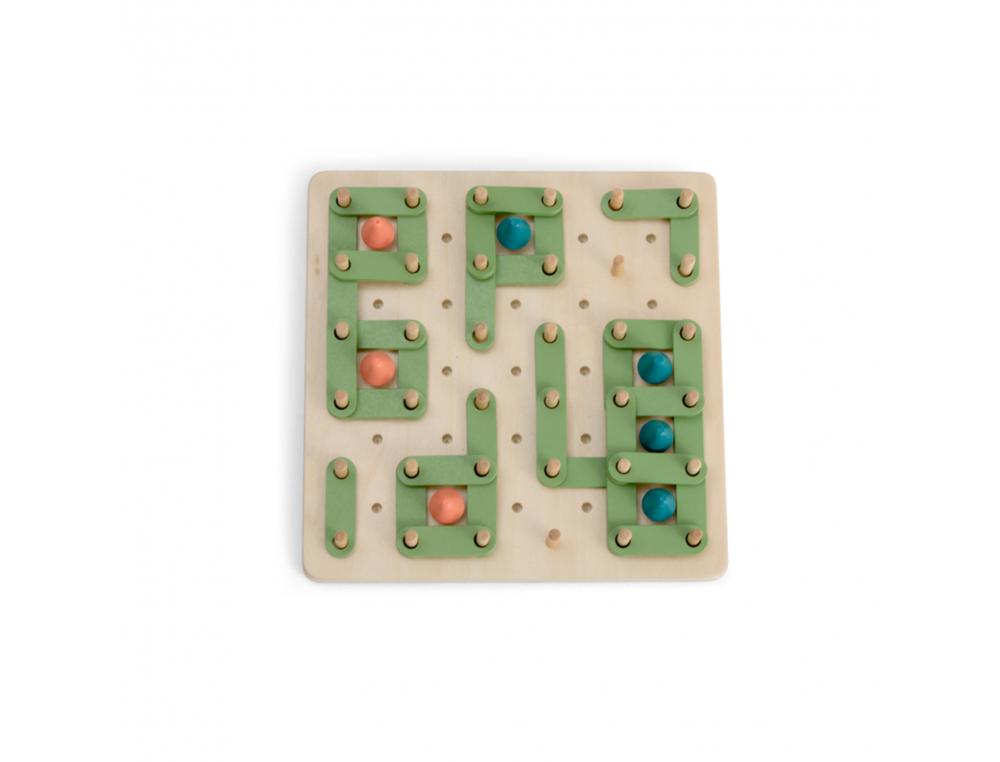LOGIQUE REFLEXION SMART BS TOYS PLANTE UN ARBRE 1 SOCLE EN BOIS 50 MORCEAUX DE BORDURE ET 34 ARBRES