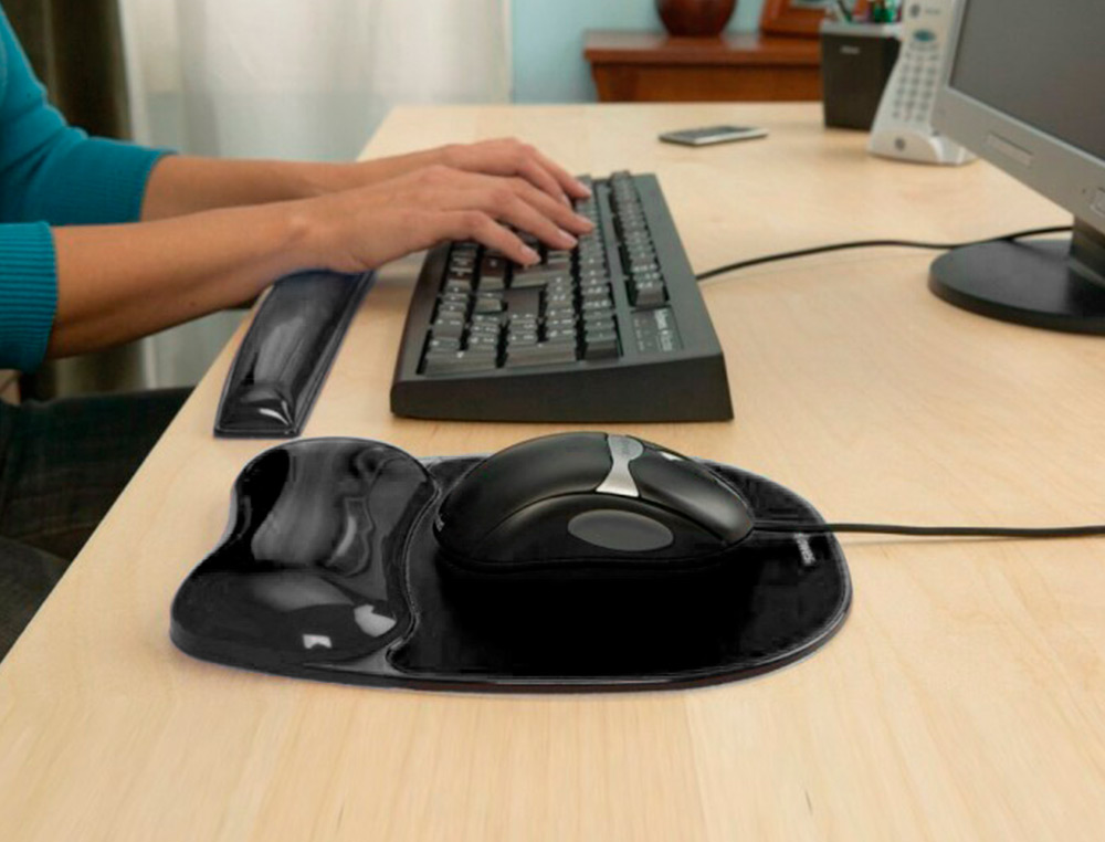 TAPIS SOURIS FELLOWES REPOSE-POIGNET GAMME GEL NOIR GRAND CONFORT FACILEMENT NETTOYABLE