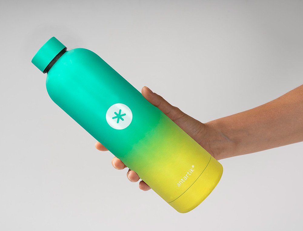 BOUTEILLE ISOTHERME ANTARTIK ACIER INOXYDABLE SANS BPA     750ML COLORIS VERT/JAUNE