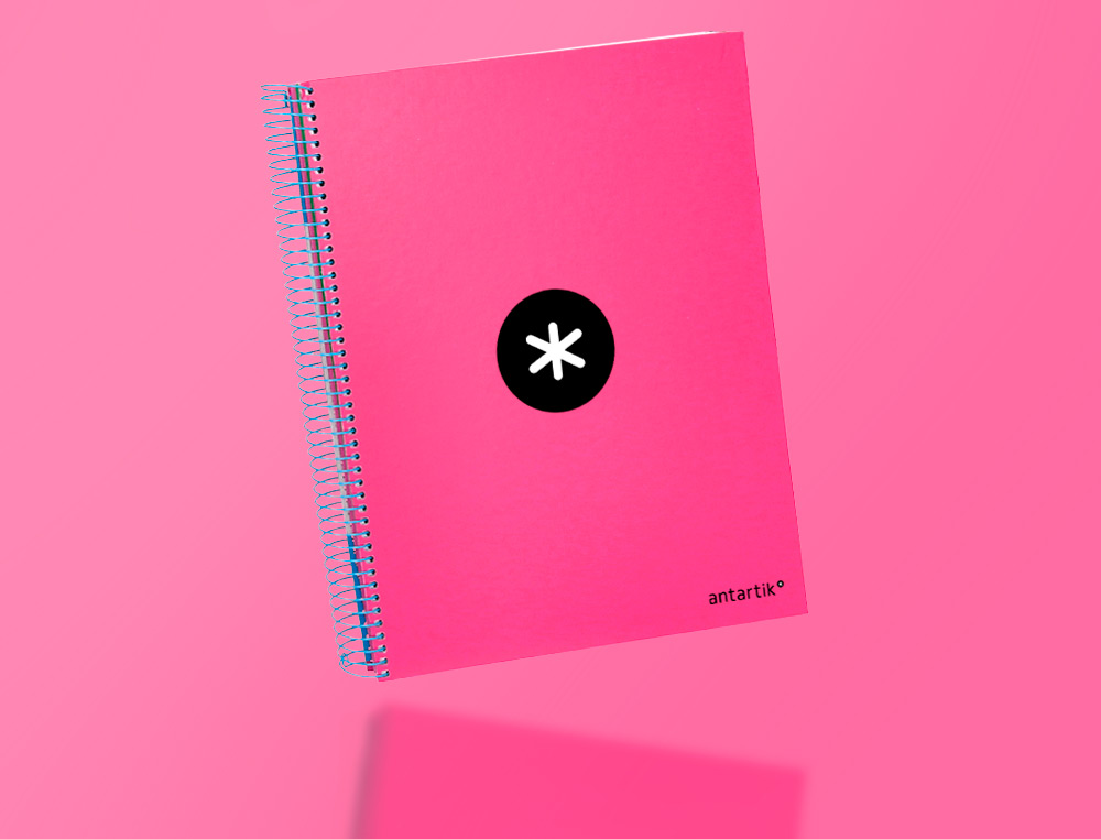 CAHIER SPIRALE LIDERPAPEL ANTARTIK A4 240P 100G COUVERTURE REMBORDÉE QUADRILLAGE 5MM 4 TROUS COIL-LOCK COLORIS ROSE FLUO