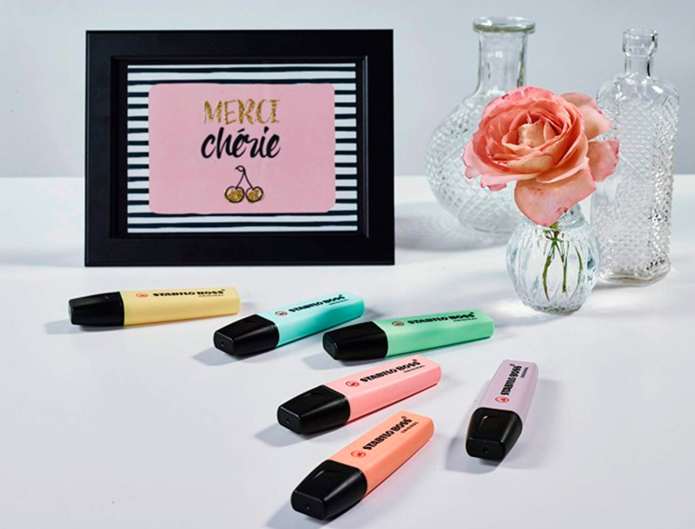 SURLIGNEUR STABILO BOSS PASTEL TRACÉ 2/5MM POINTE BISEAUTÉE ENCRE UNIVERSELLE BASE EAU RÉSISTANTE LUMIÈRE MENTHE À L'EAU