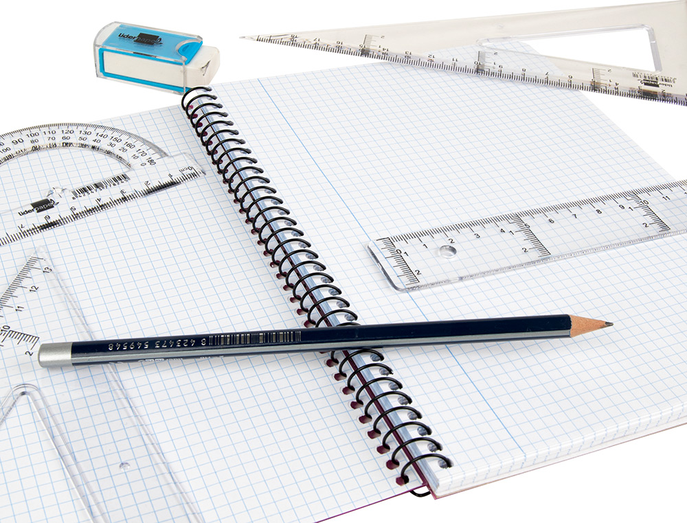 ÉQUERRE LIDERPAPEL 60 DEGRÉS 30CM BISEAUTÉE GRADUÉE ÉCHELLE MILLIMÈTRES TRANSPARENTE ÉCONOMIQUE