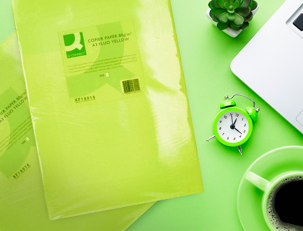 PAPIER COULEUR Q-CONNECT MULTIFONCTION A3 80G/M2 UNICOLORE VERT NÉON RAMETTE 500 FEUILLES