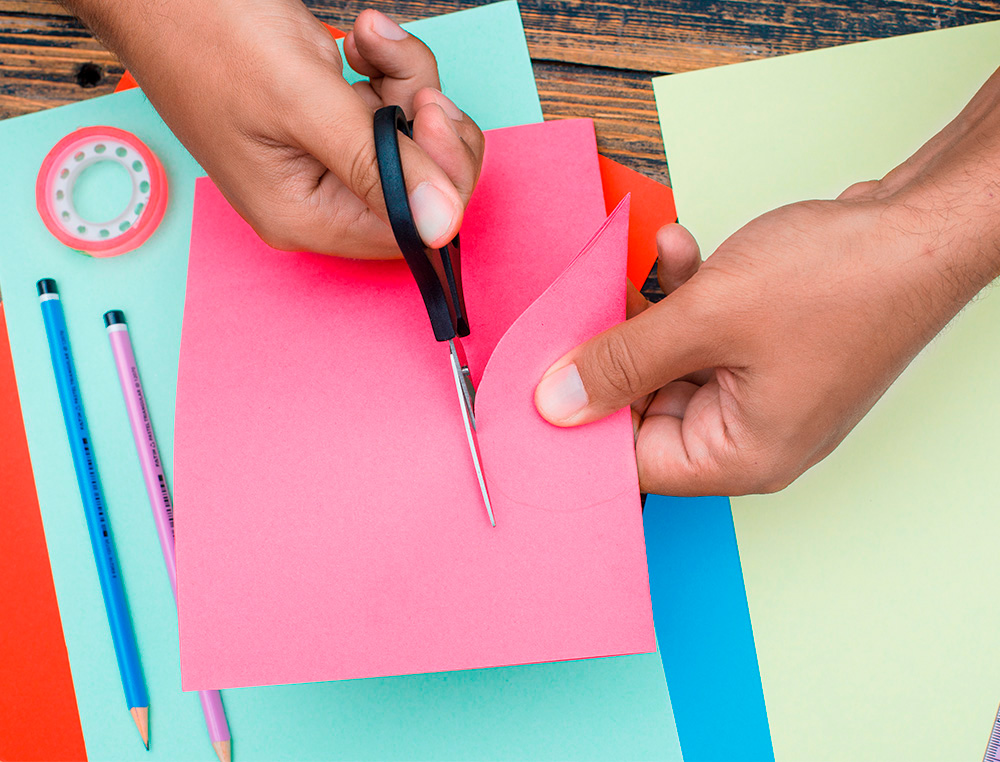 PAPIER COULEUR Q-CONNECT MULTIFONCTION A3 80G/M2 UNICOLORE VERT NÉON RAMETTE 500 FEUILLES