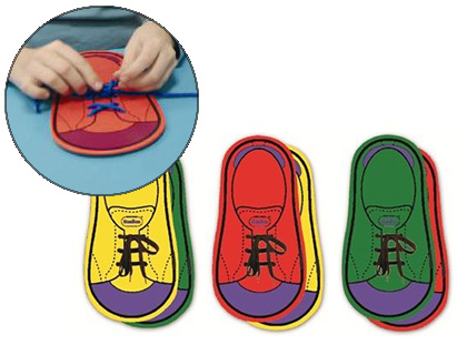 CHAUSSURE  LACET PLASTIQUE PAIS COLORIS ASSORTIS LOT 6 UNITS